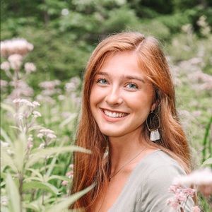 Meet your Posher, Carissa